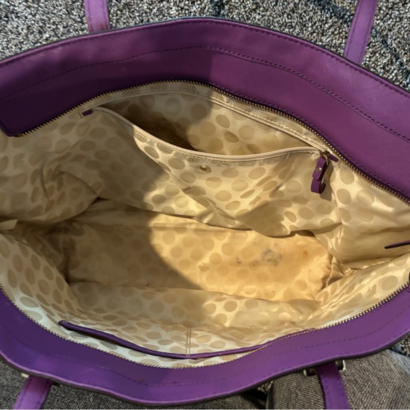 Kate Spade Tote - Picture 2 of 3